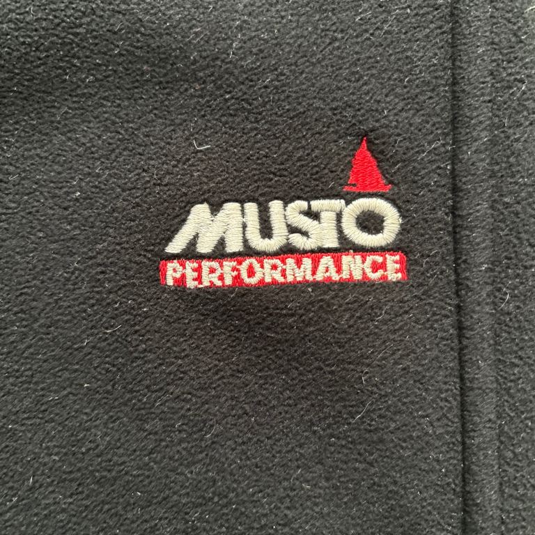 MUSTO SKIFF SUIT. WIND-STOPPER FLEECE