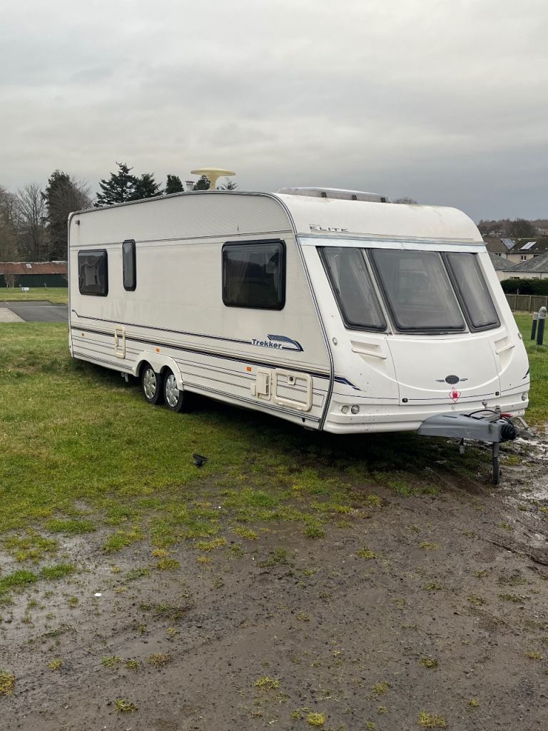 2004 Sterling elite tracker 5 berth caravan 