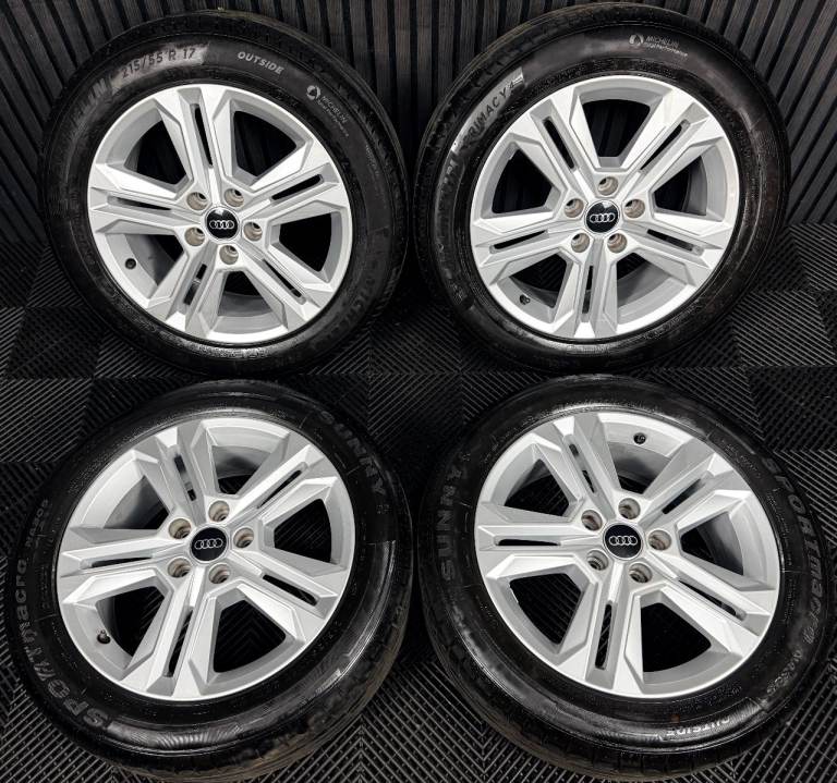 17'' GENUINE AUDI Q2 5 DOUBLE SPOKE ALLOY WHEELS TYRES ALLOYS