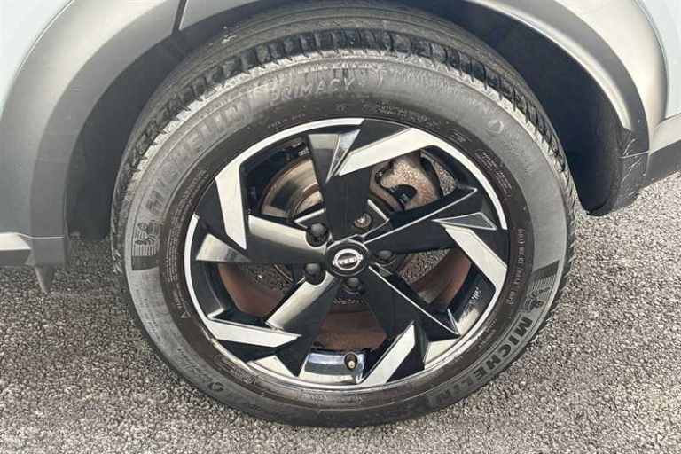 2023 Nissan Juke 1.0 DIG-T 114 N-CONNECTA 5DR Hatchback Petrol Manual