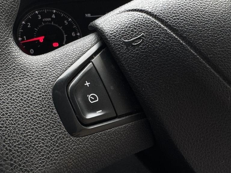 2021 Nissan NV400 dCi 35 Tekna Panel Van Diesel Manual