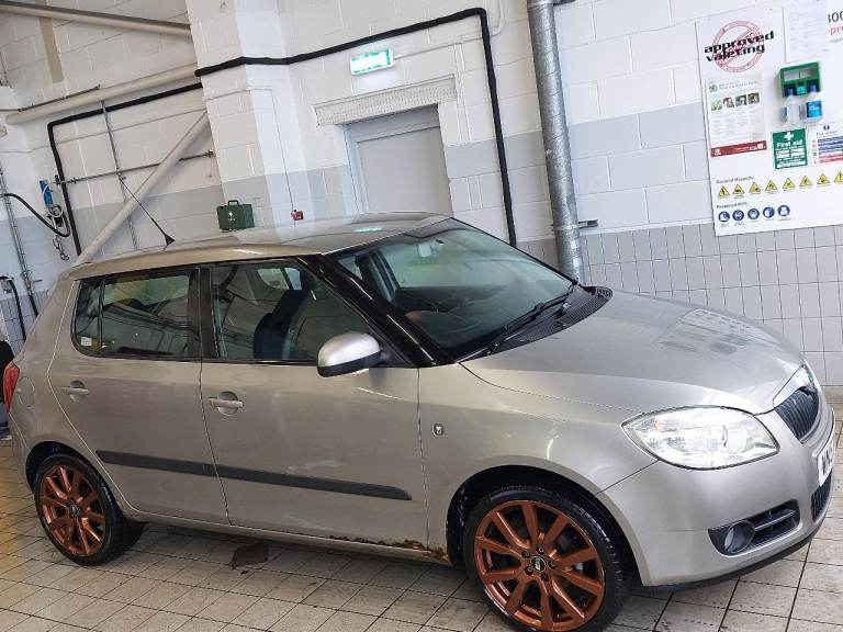 Skoda, FABIA, Hatchback, 2007, Manual, 1598 (cc), 5 doors