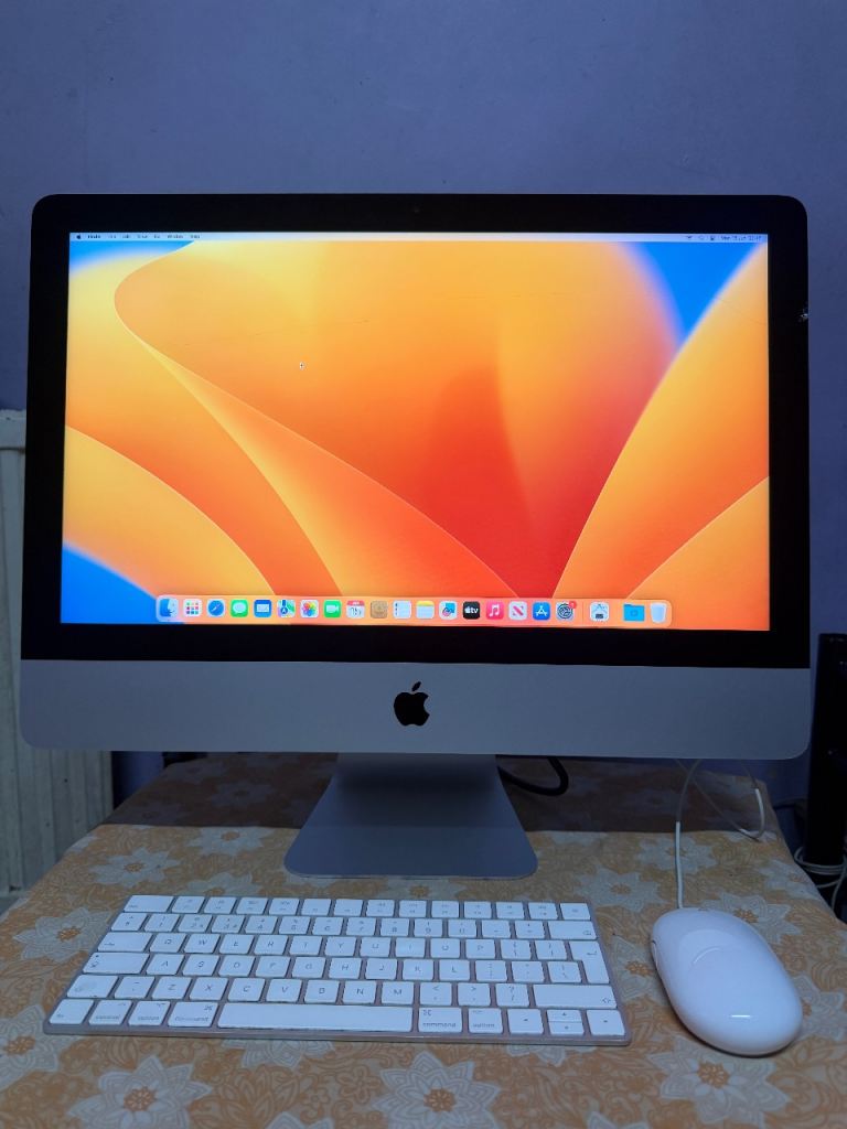 Apple iMac Retina 4K 21.5" 2017 | 16GB RAM | Magic Keyboard | Ventura