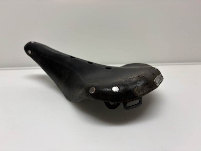 Brooks 50s vintage leather bicycle saddle. Fine quality bike seat. Adjustable