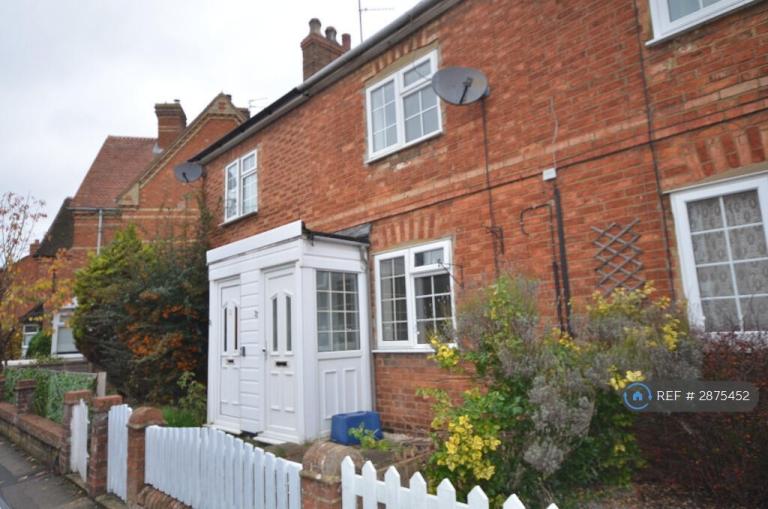 2 bedroom house in Caldecote St, Newport Pagnell, MK16 (2 bed) (#2875452)