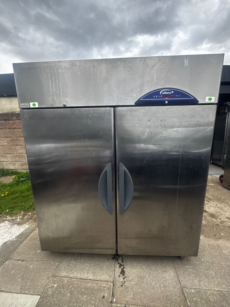 Commercial double door Williams fridge cafe shop restaurant 