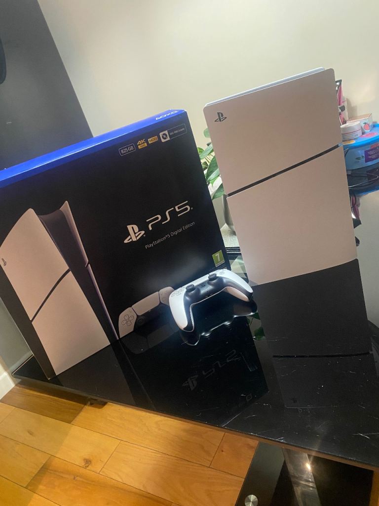 PlayStation 5 digital edition 825 GB