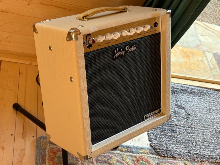 Harley Benton Tube 15 