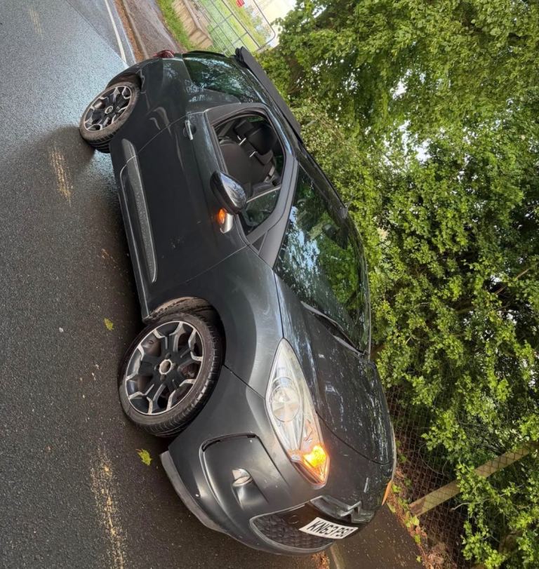 Citroen, DS3, Convertible, 2013, Manual, 1598 (cc), 3 doors