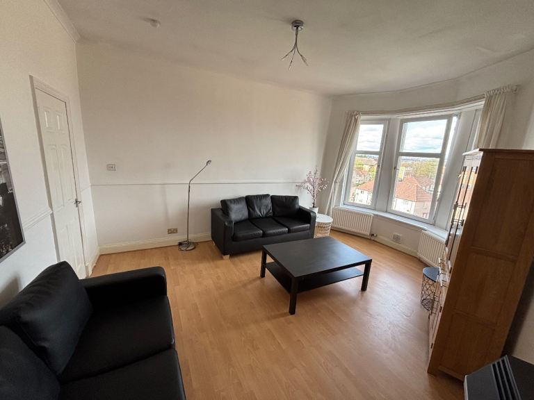 Fully Furnished 3 Double Bedroom Flat 