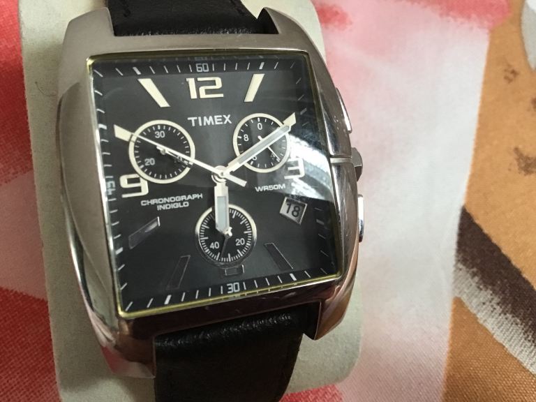 Timex Chronograph Indiglo Watch – Black Dial, Good Condition