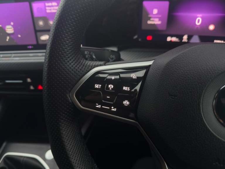 2022 Volkswagen Golf 1.5 TSI R-Line Hatchback 5dr Petrol Manual Euro 6 (s/s) (150 ps) HATCHBACK P...