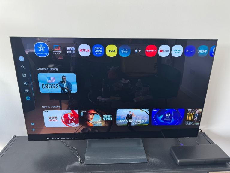 Samsung S90D 48" OLED Smart TV Quick Sale!