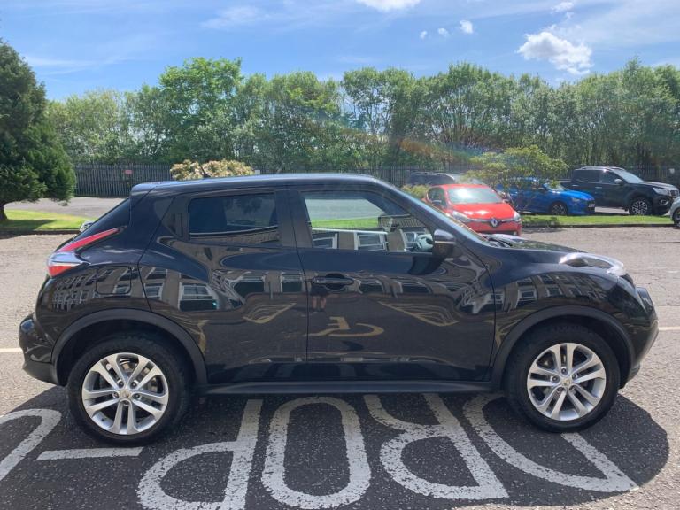 2015 Nissan Juke 1.2 DiG-T Acenta Premium 5dr HATCHBACK Petrol Manual