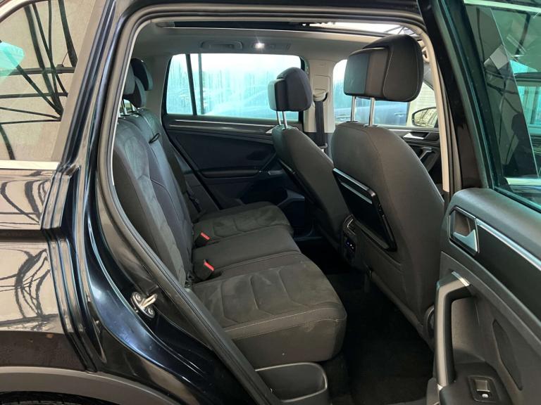 2017 Volkswagen Tiguan 2.0 TDi 150 4Motion SEL 5dr DSG ESTATE DIESEL Automatic