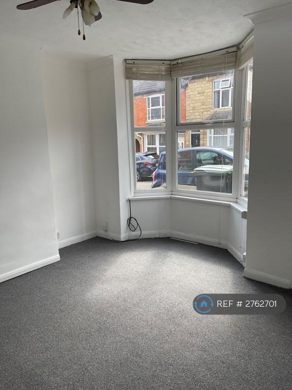 2 bedroom house in Jubilee St, Wellingborough, NN9 (2 bed) (#2762701)