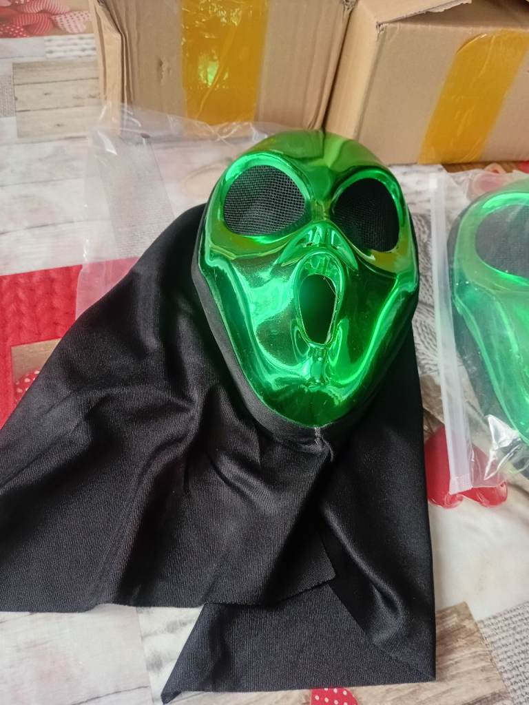 GIFT,HALLOWEEN REDUCED X2 BRAND NEW SCREAM/ALIEN MASKS | in Poole ...