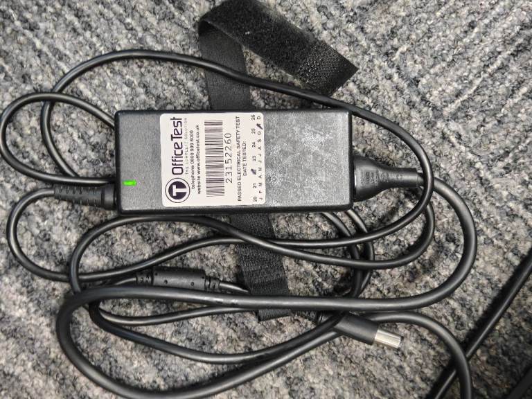 Dell laptop adaptor PA-12 Family AC ADAPTER Model LA65NS2-01 Output 19.5V 3.34A 65W