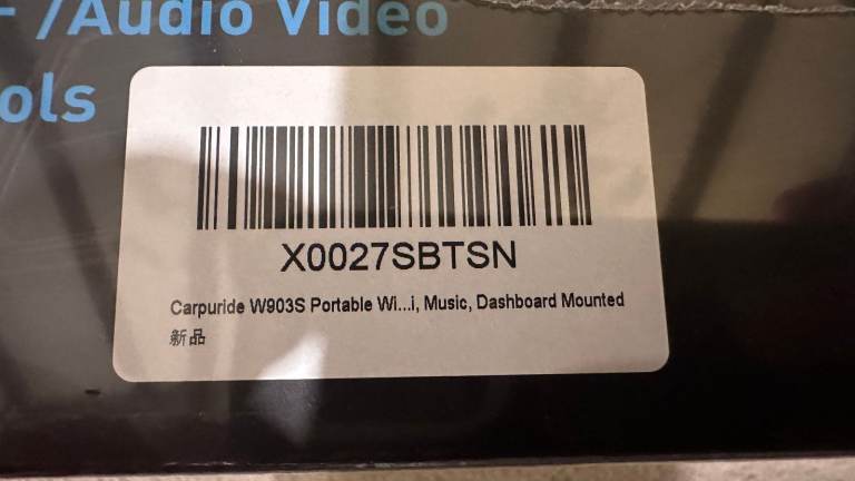 Carpuride W903S Portable Wireless Carplay / 4K Front Cam / 1080P Rear / BNIB