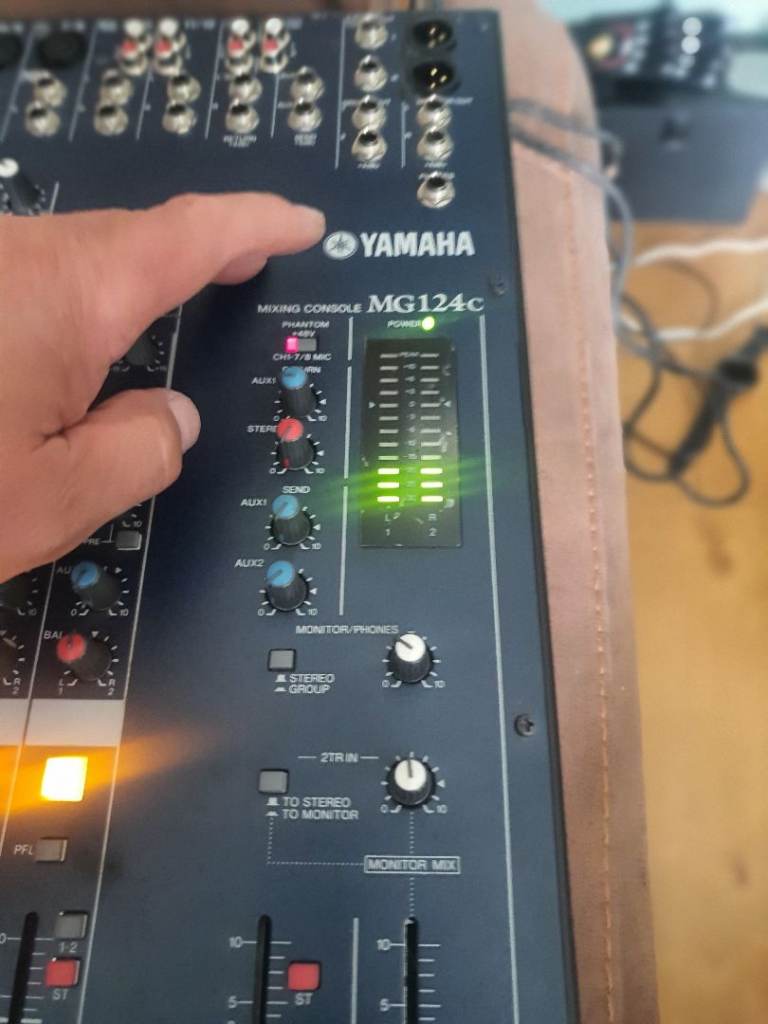 Mixing deck
