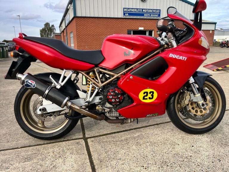 Ducati ST4 916cc IDEAL BIKE FOR A DUCATI ENTHUSIAST COULD BE A COLECTABLE ASSET