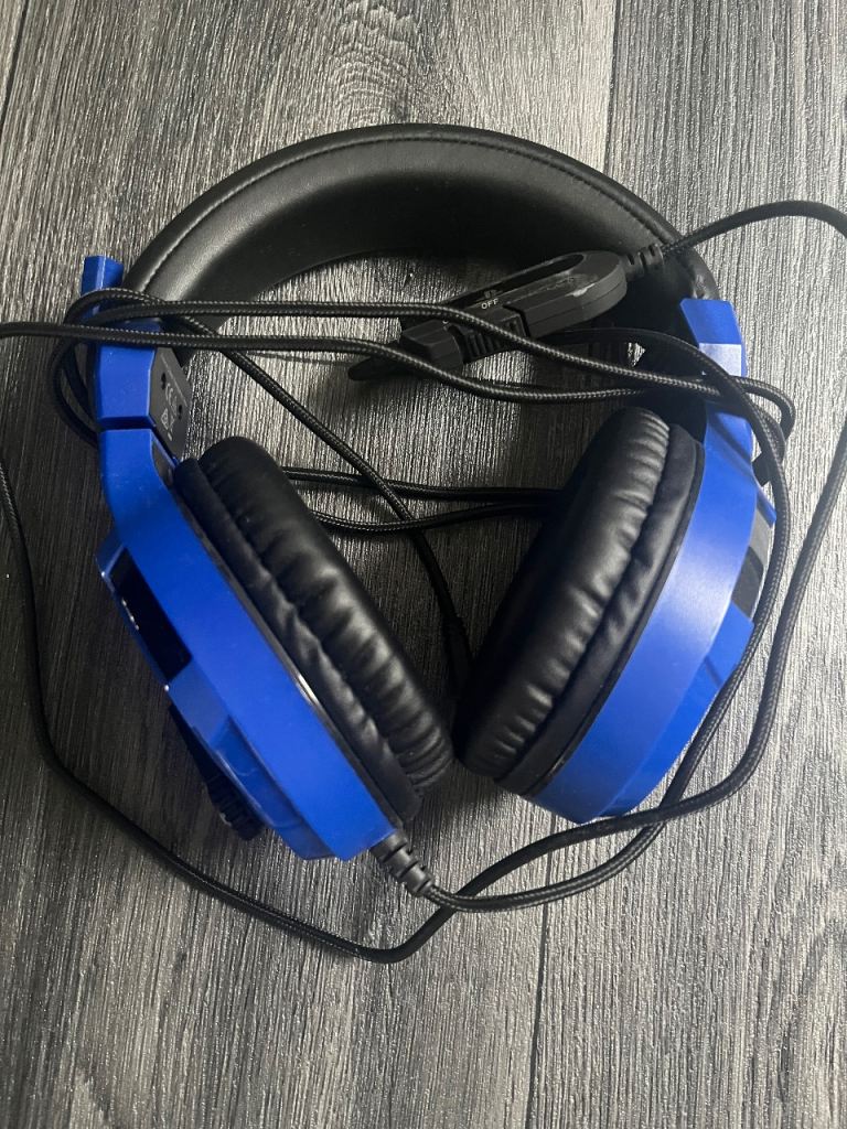 Sony PlayStation Gaming Headset – Blue, Good Condition