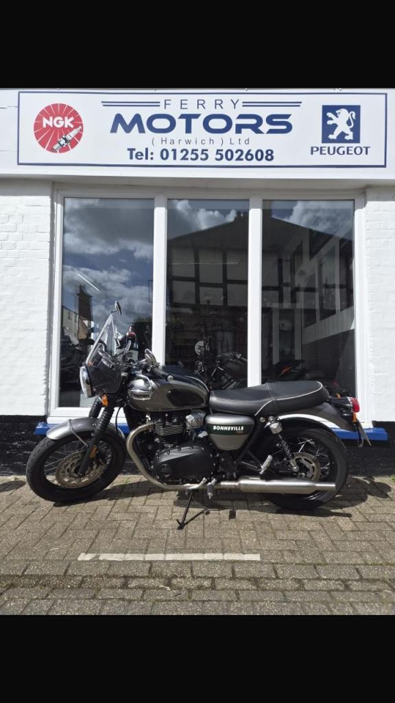 Triumph Bonneville Goldline Special Edition