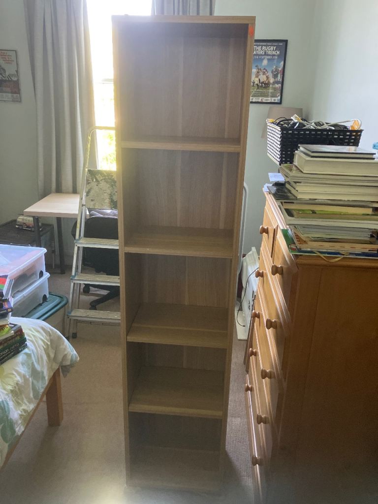 Bookshelf / Bookcase