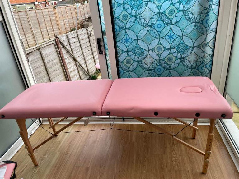 Portable Folding Massage Table