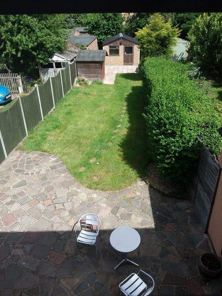 A spacious double room (Romford)