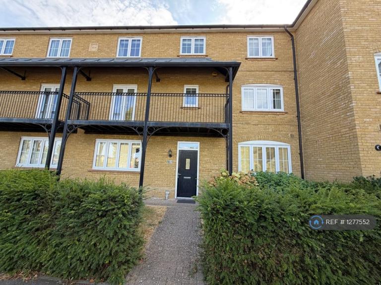 4 bedroom house in Chapelfield Way, Maidstone, ME16 (4 bed) (#1277552)