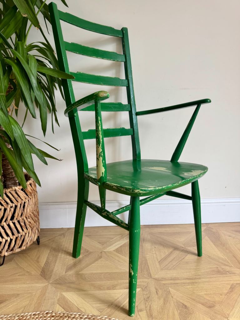 Ercol mid century vintage retro distressed shabby Windsor ladder back chair 