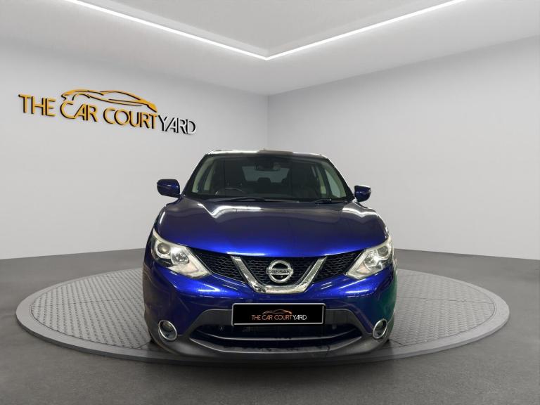 2014 Nissan Qashqai 1.2 DiG-T N-Tec 5dr HATCHBACK PETROL Manual