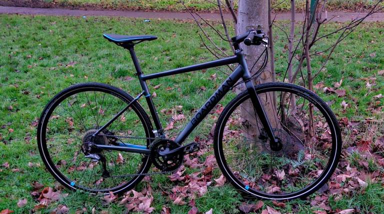 MENS BOARDMAN HYB 8.6 WITH HYDRAULIC BRAKES [ USED A HANDFULL OF TIMES SIZE LARGE £170