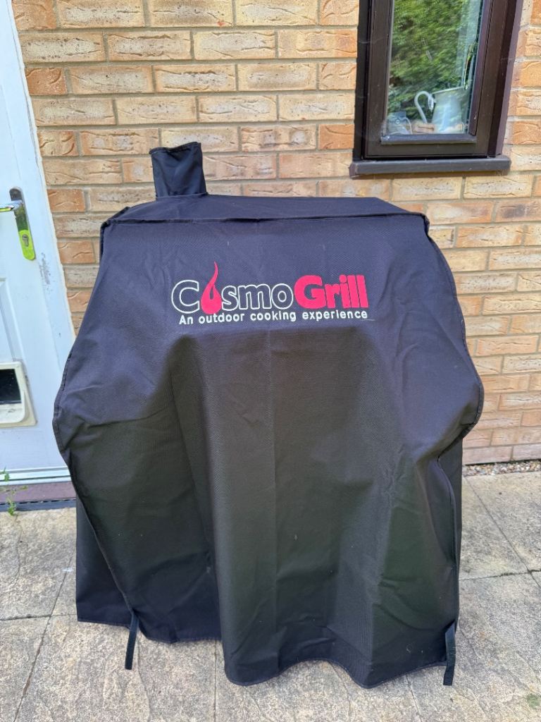 CosmoGrill Charcoal BBQ Smoker XL + Brand New Official Cover