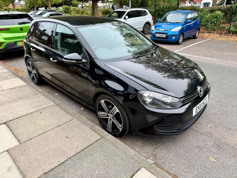Volkswagen, GOLF, Hatchback, 2011, Semi-Auto, 1598 (cc), 5 doors