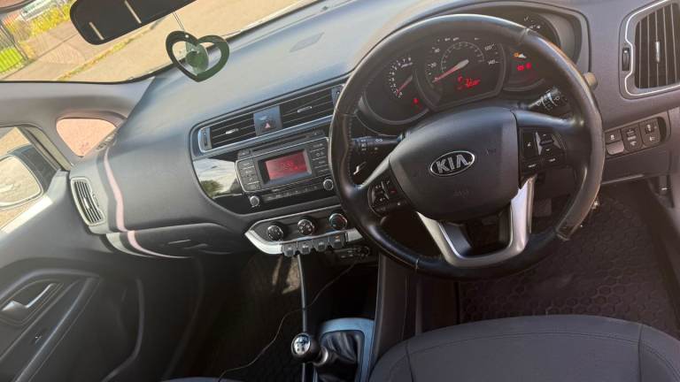 Kia, RIO, Hatchback, 2015, Manual, 1248 (cc), 5 doors