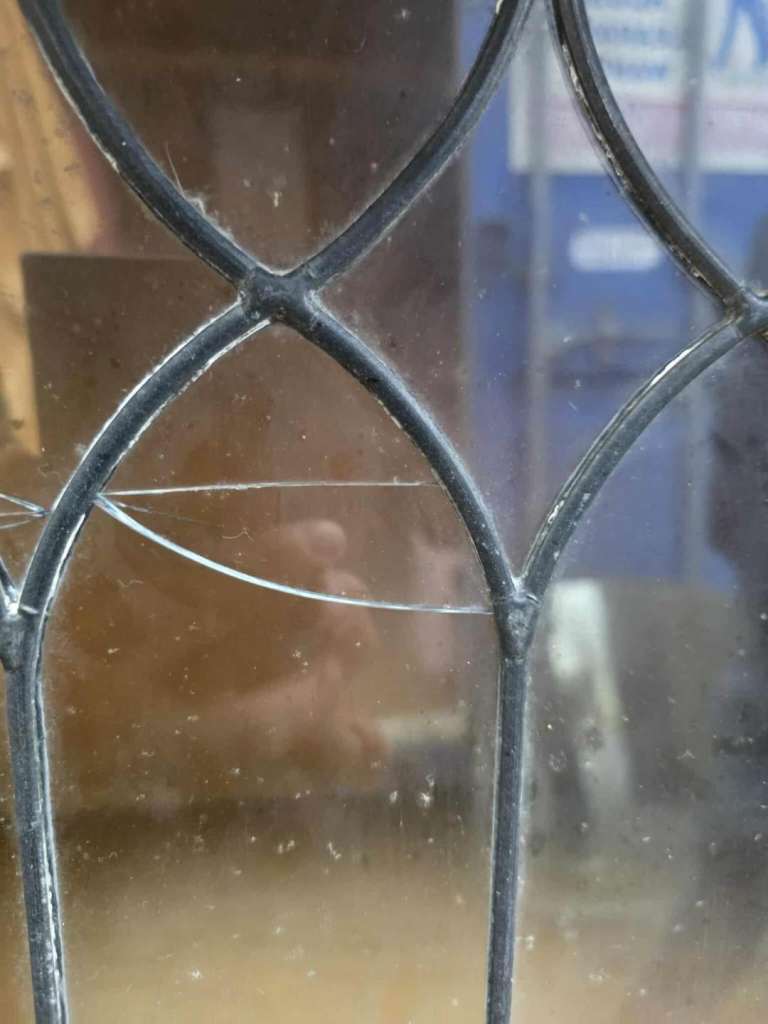 Vintage Old Charm Dresser/Sideboard 