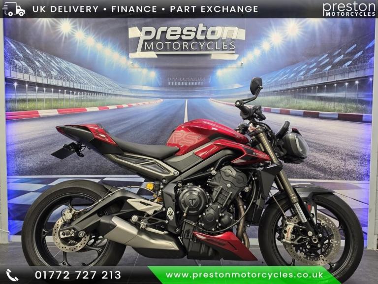 TRIUMPH STREET TRIPLE 765 RS