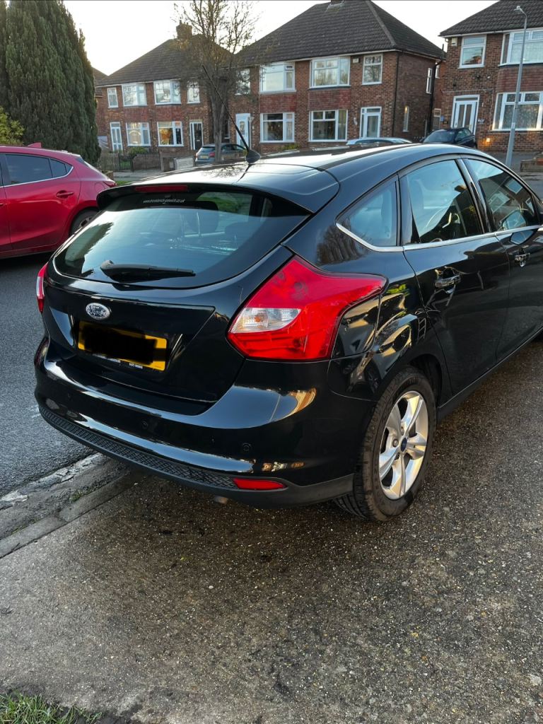 Ford, FOCUS, Hatchback, 2012, Manual, 1596 (cc), 5 doors
