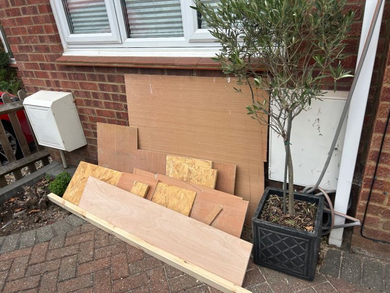 Wood off cuts