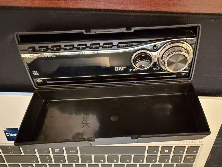 JVC Car Stereo with CD, AUX & MP3 – Great Condition