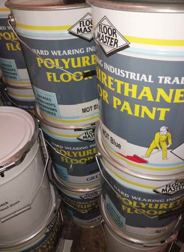 Polyurethane floor paint 