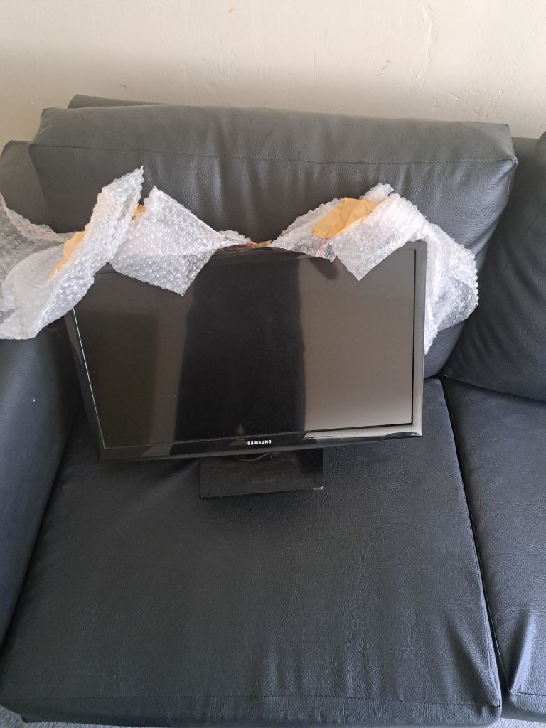 28 inch samsung tv 