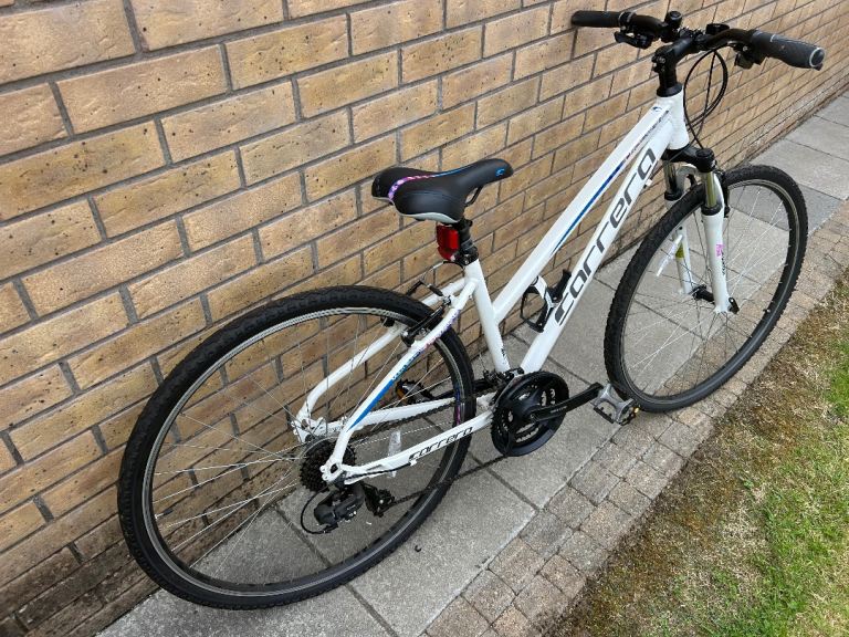 Ladies Carrera 17” hybrid cycle