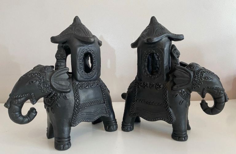 Vintage pottery pair of Indian elephants 