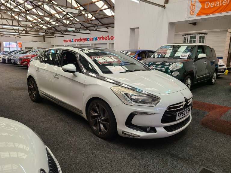 2012 Citroen DS5 2.0 HDi Diesel DSport Automatic 5-Door HATCHBACK Diesel Automatic