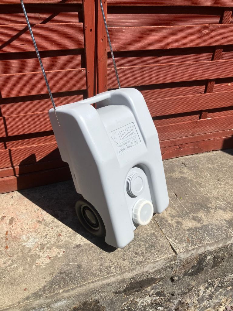 Motorhome wast water tank