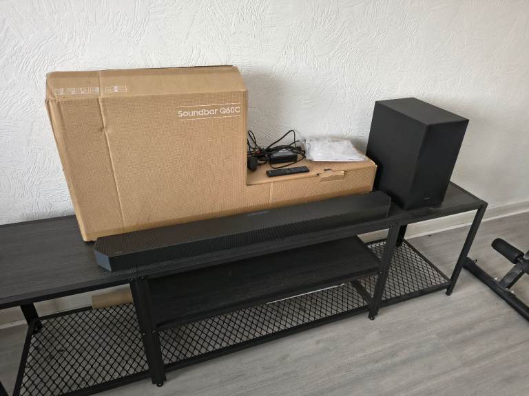 SAMSUNG HOME CINEMA SYSTEM LIKE NEW 