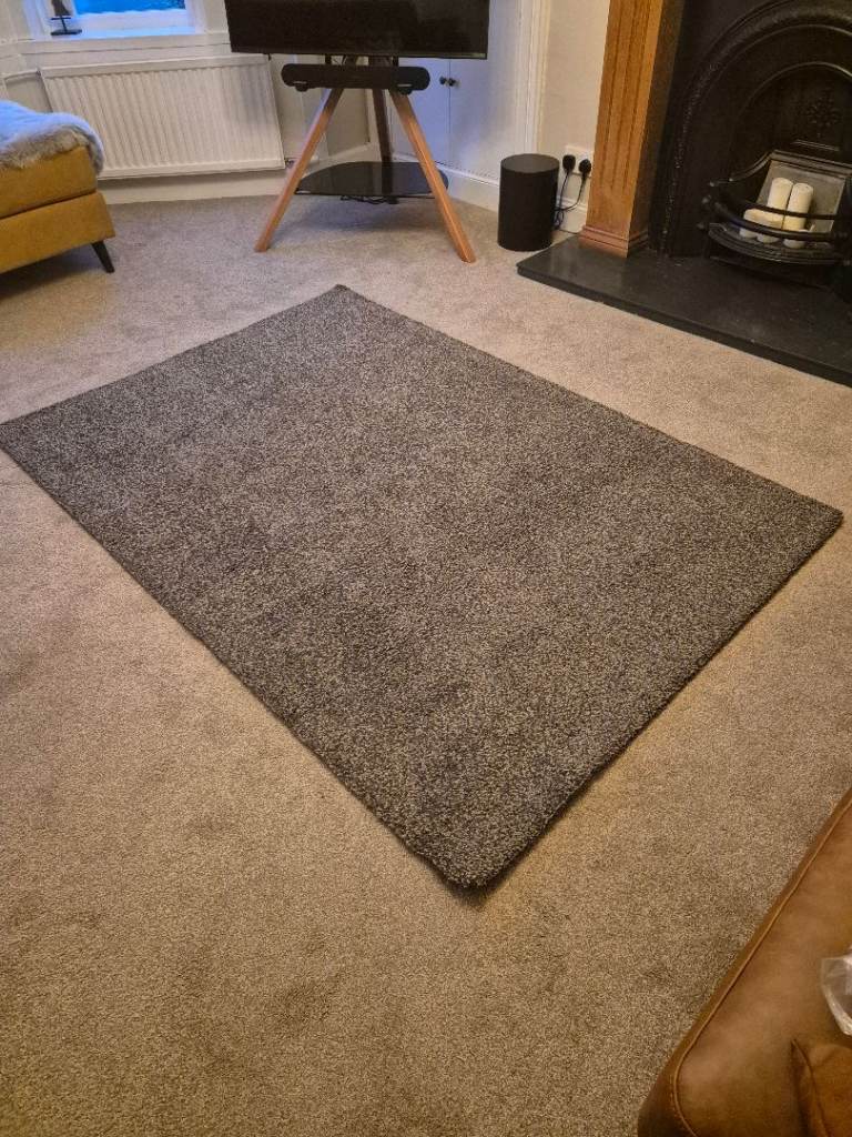 IKEA Adum rug 133x195cm FREE